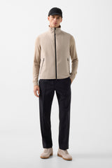 Jonny lightweight vest in Sand