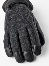 Daniel Gloves