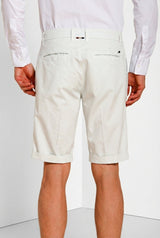 London men's chino bermuda in stretch gabardine regular fit in Sky Blue