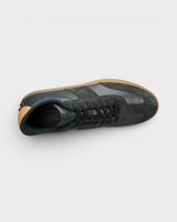 68C Tabs Sneaker
